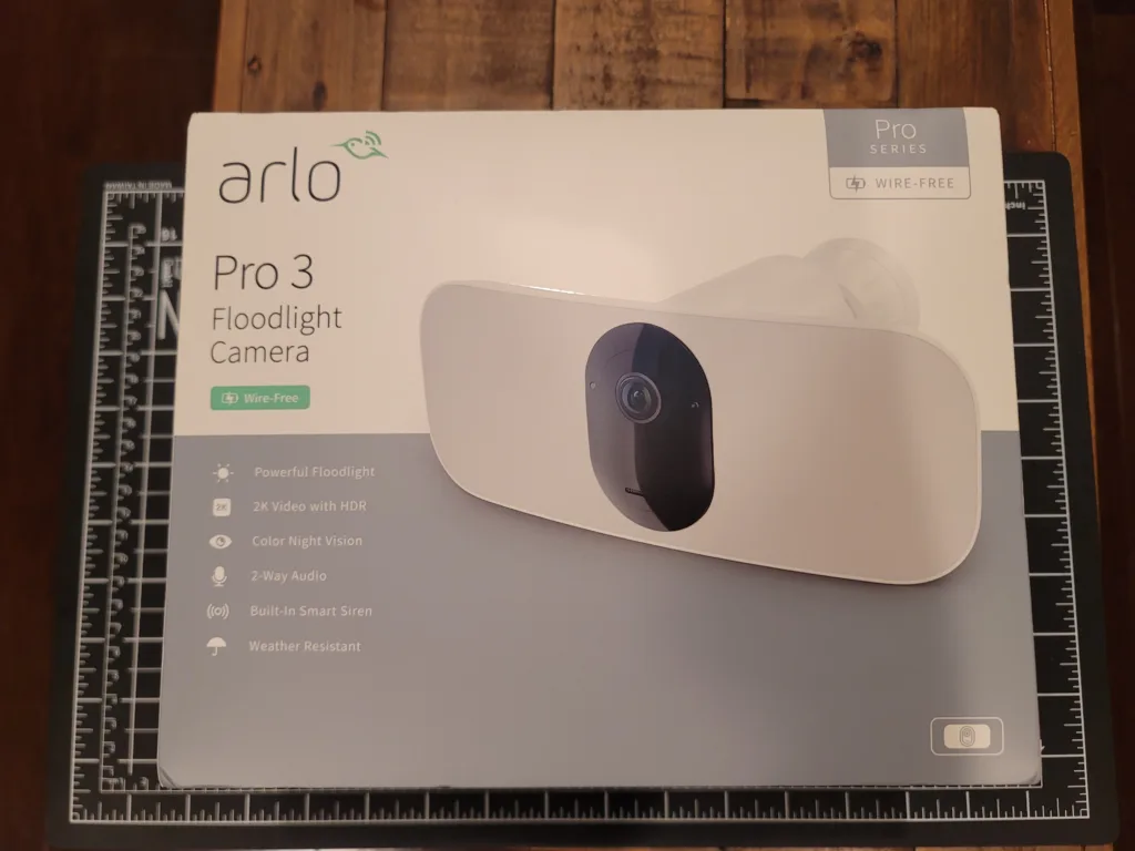 Arlo Pro 3 Floodlight Cam